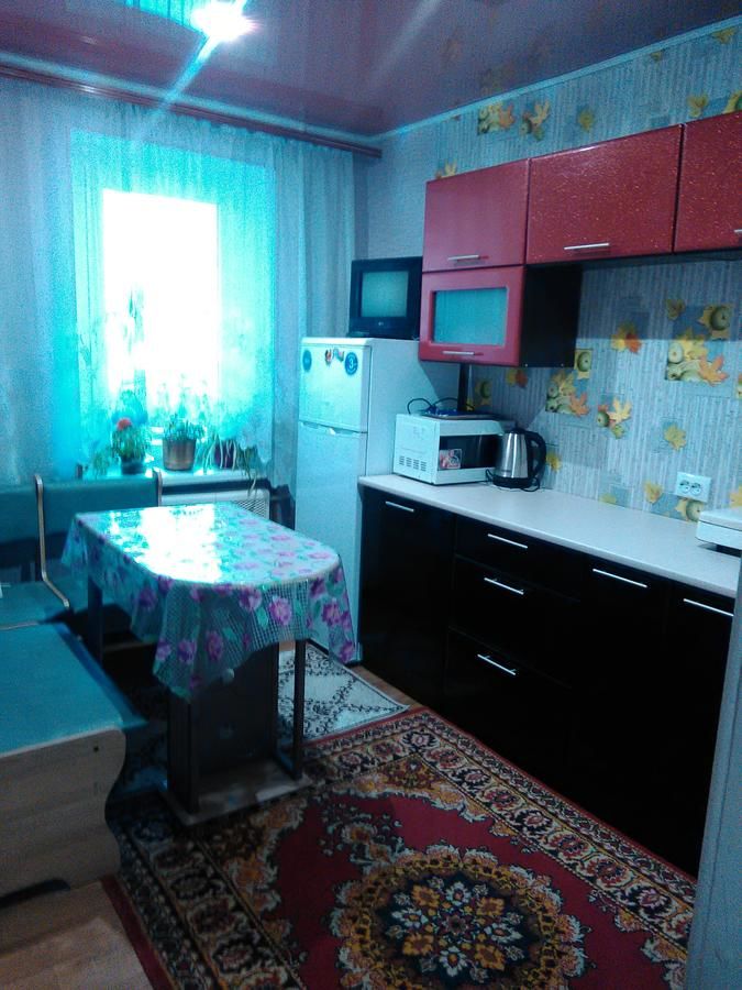 Апартаменты кв посуточно на заречном Alfërovo-6